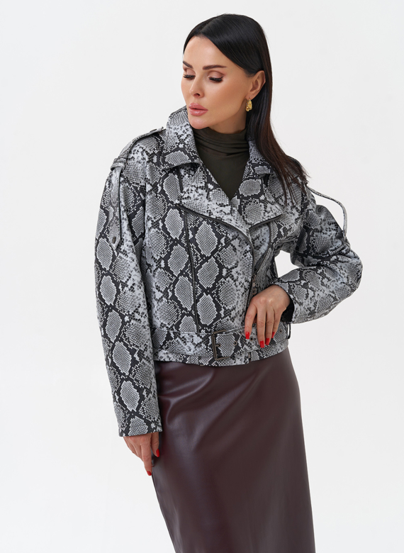 Кожаная куртка со змеиным принтом