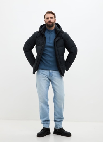 Мужской пуховик с капюшоном 