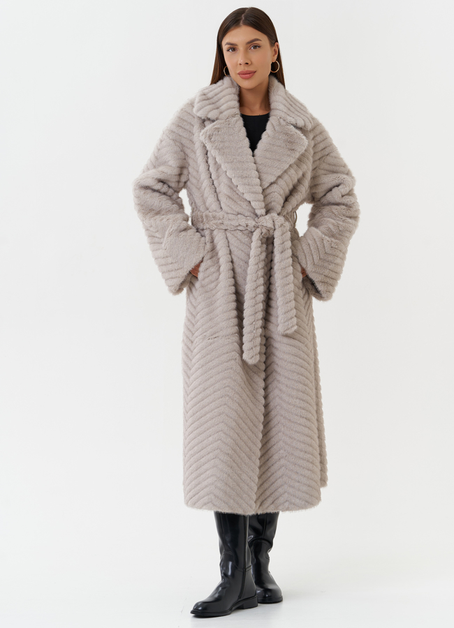 фото Женское пальто из эко меха с поясом модель № 28452