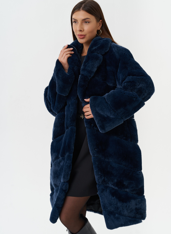 Шуба из меха кролика с английским воротником