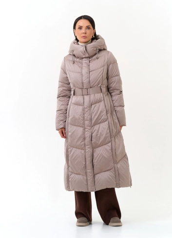 Женский пуховик с капюшоном фото